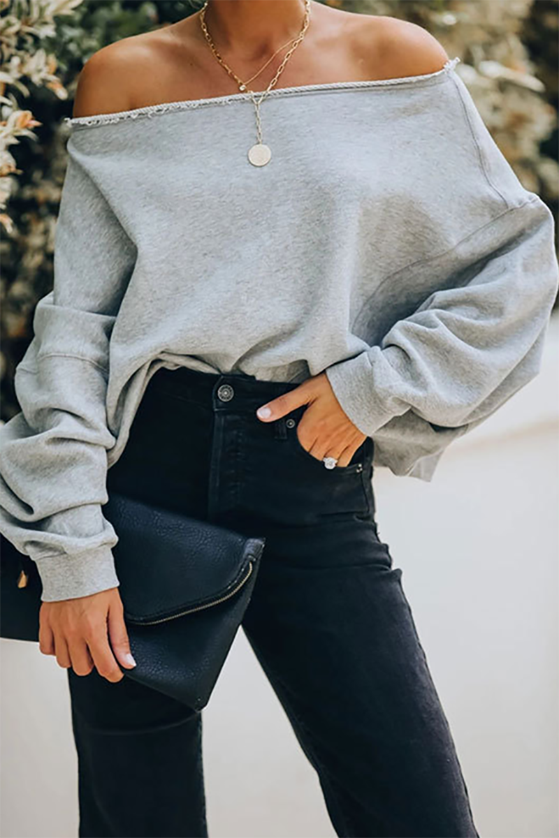 Gracefully Styled Garment for Any Occasion