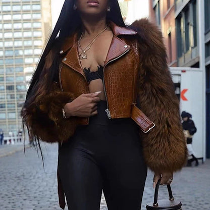 Effortlessly Elegant Jacket with a Timeless Design