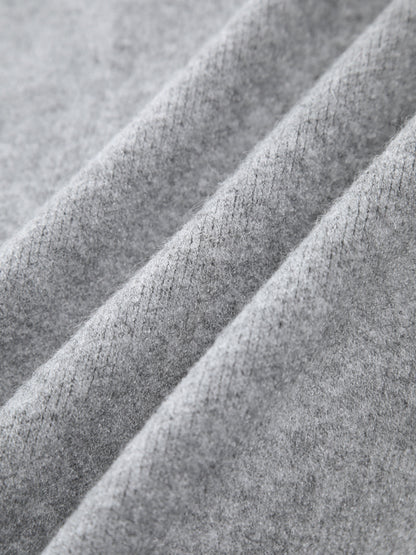 Well Tailored Cardigan with a Graceful Silhouette