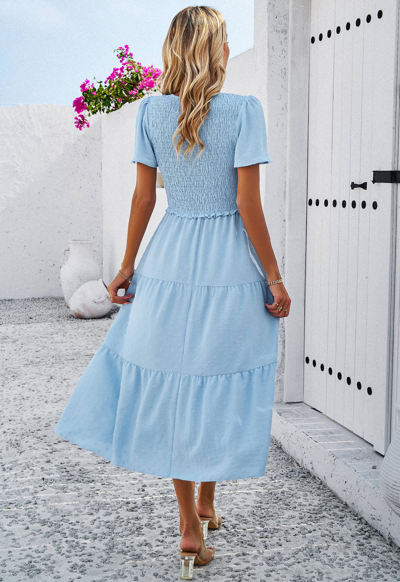 Gracefully Styled Dress for Any Occasion