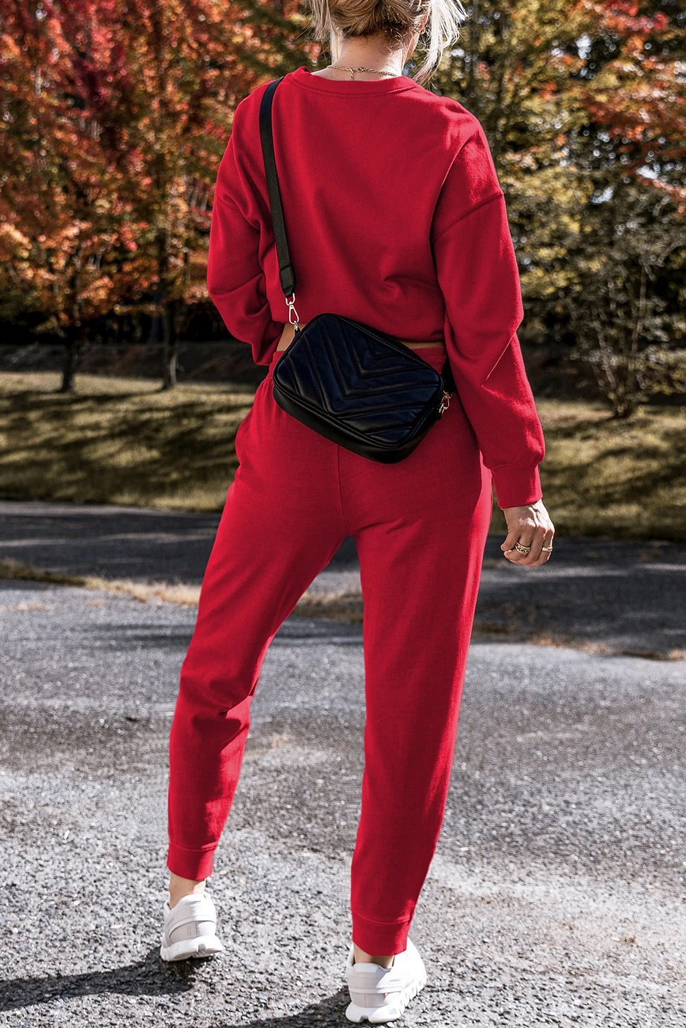 Beautifully Finished Pullover in a Timeless Design