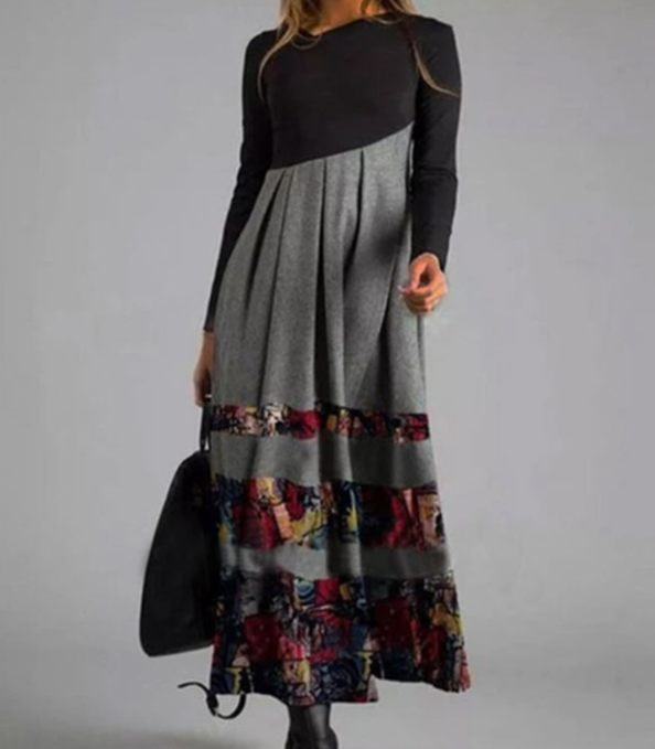 Classic Vintage Dress with a Flattering Fit