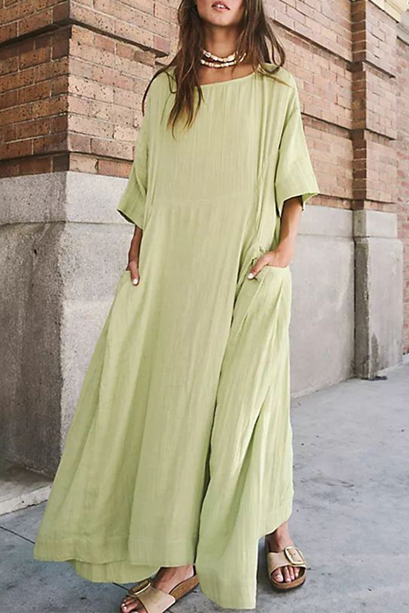 Beautifully Crafted Dress in a Classic Style