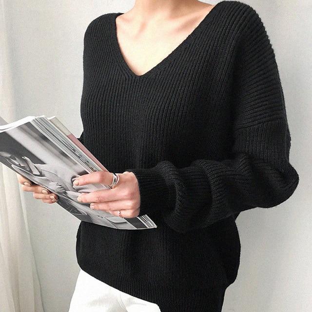 Elegantly Styled Sweater for Everyday Wear
