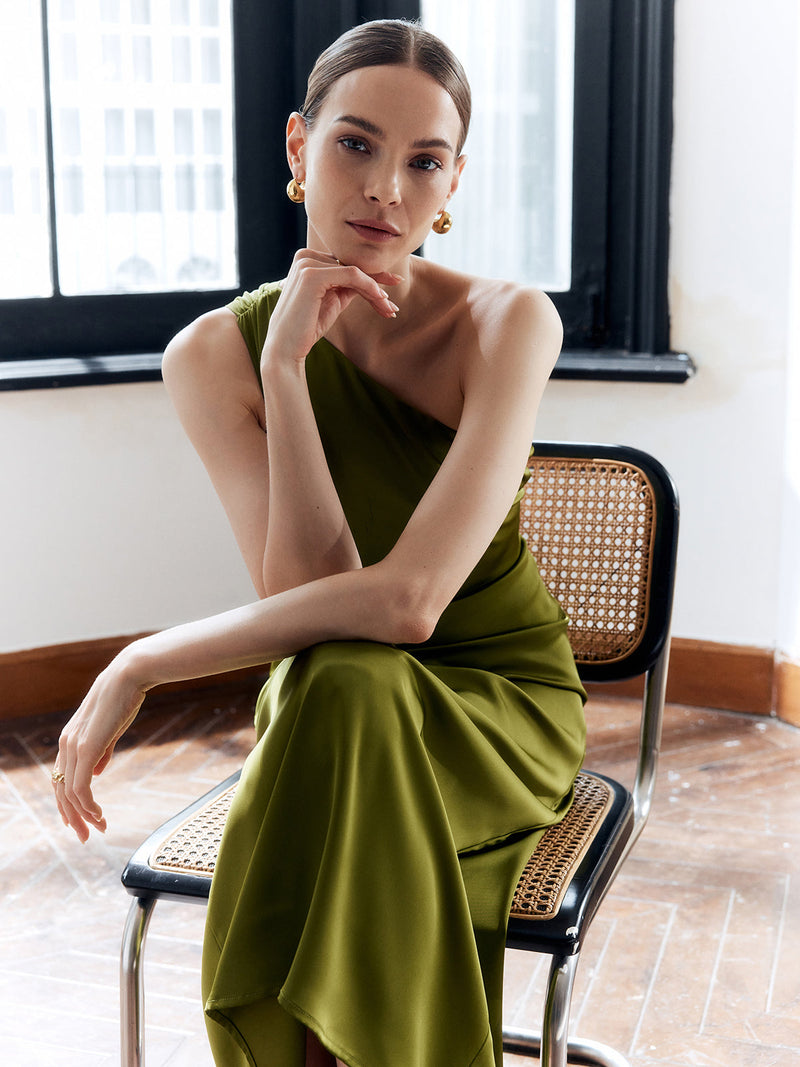 Elegantly Styled Dress for Everyday Wear