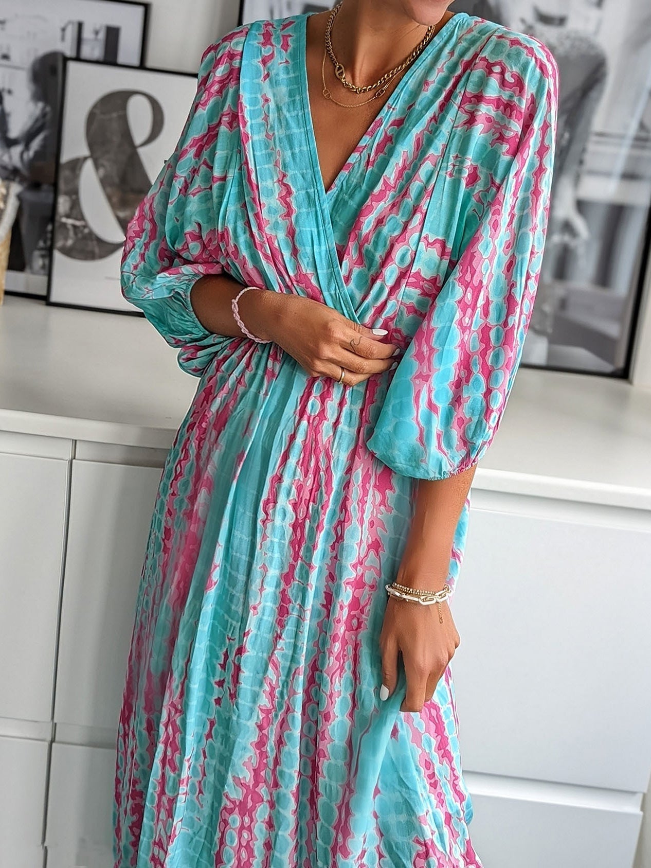 Beautifully Crafted Dress in a Classic Style