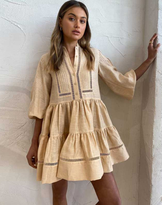Beautifully Finished Dress in a Timeless Design