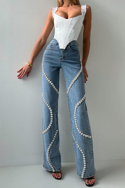 Beautifully Crafted Garment in a Classic Style