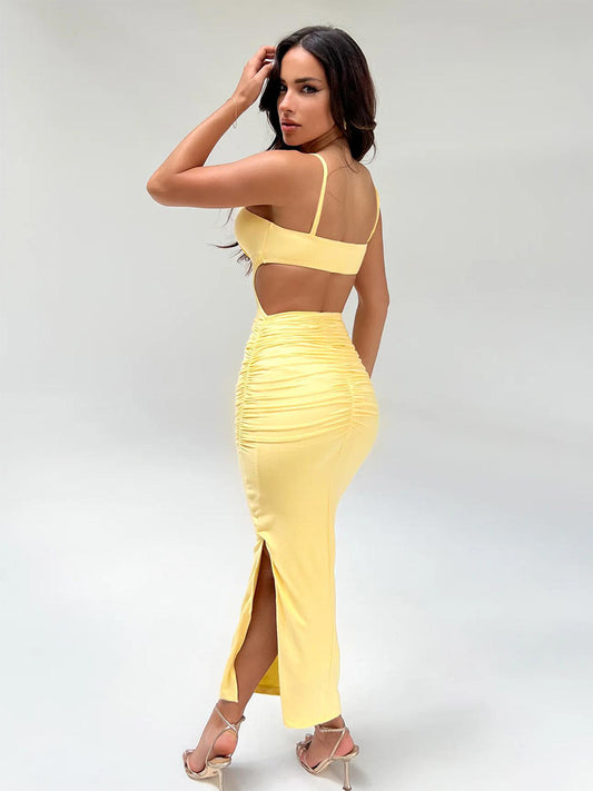 Gracefully Styled Dress for Any Occasion