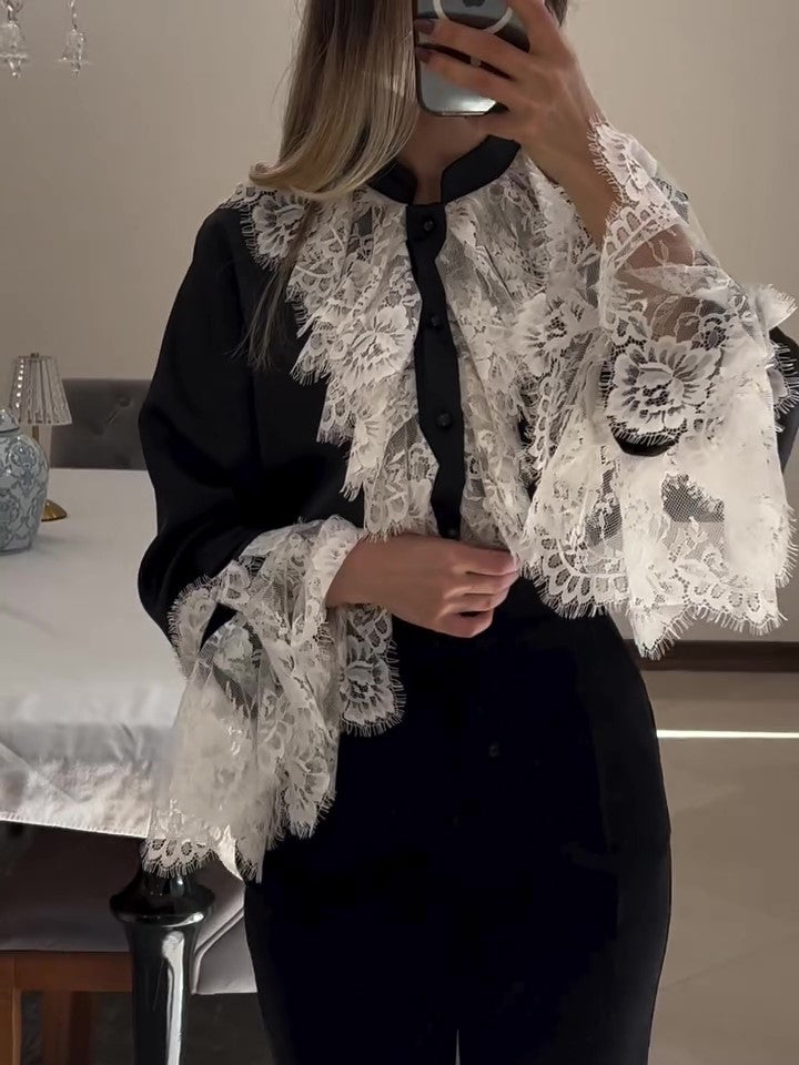 Elegantly Styled Blouse for Everyday Wear