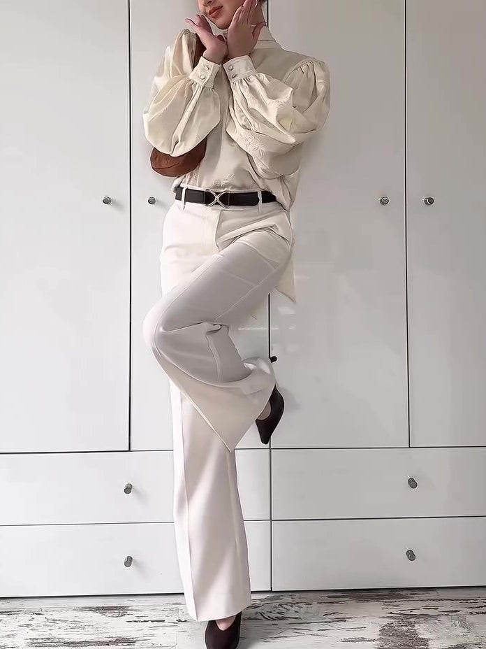 Elegantly Styled Blouse for Everyday Wear