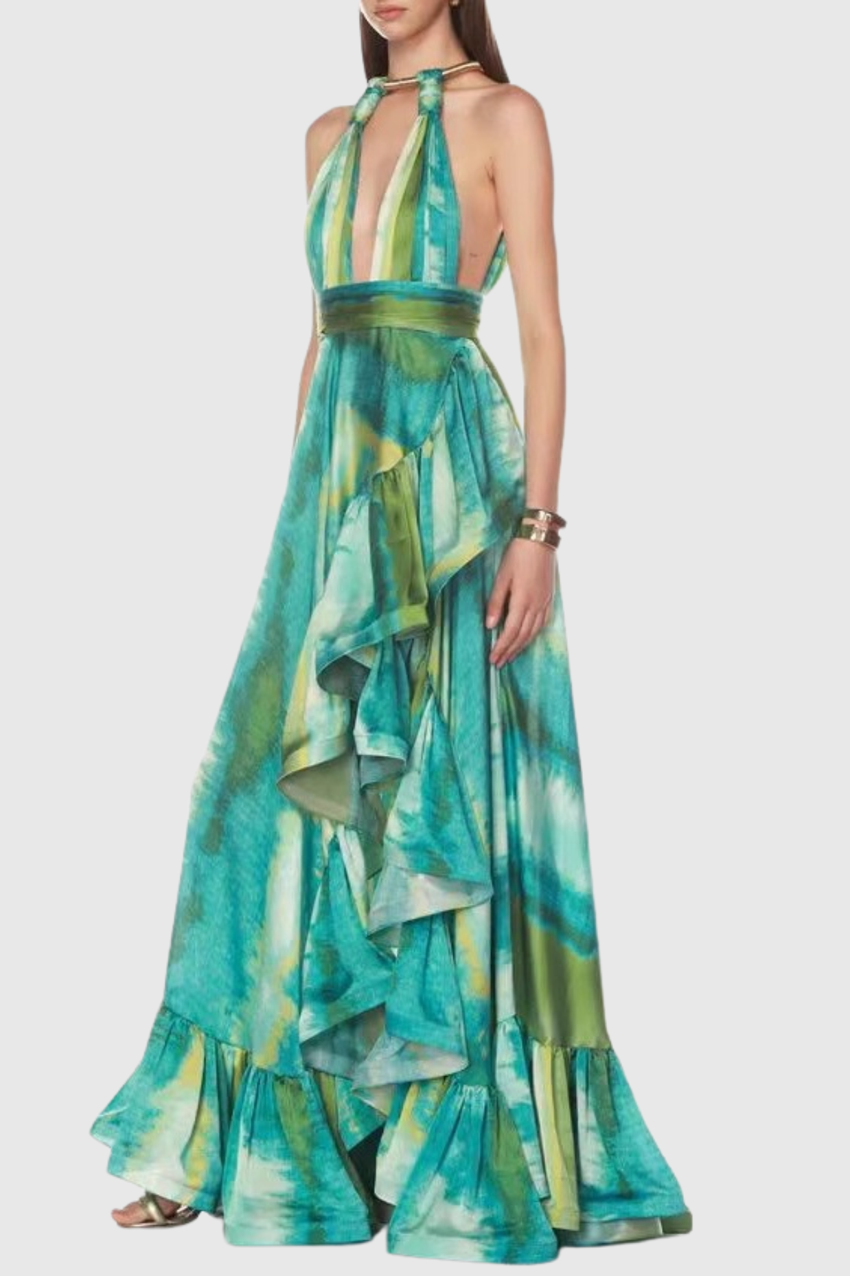 Gracefully Styled Dress for Any Occasion