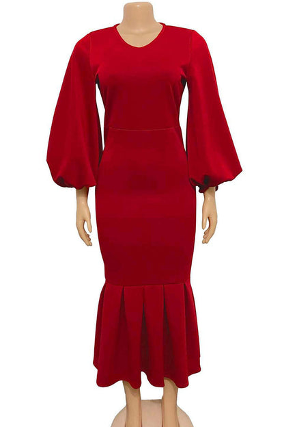 Gracefully Styled Dress for Any Occasion