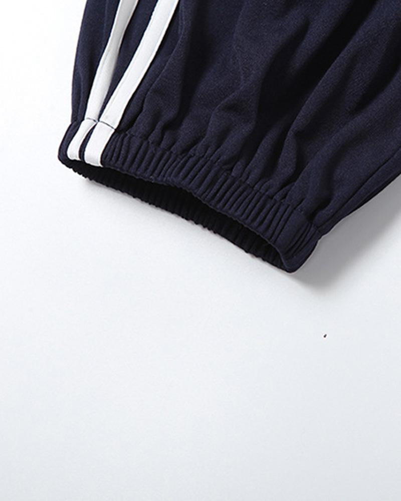 Elegantly Styled Pants for Everyday Wear