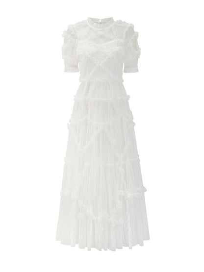 Effortlessly Elegant Dress with a Timeless Design