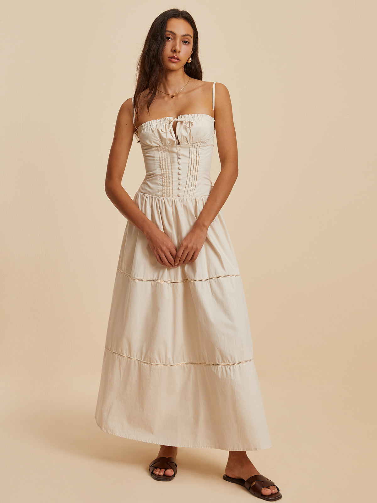 Sophisticated Dress with a Clean Classic Look