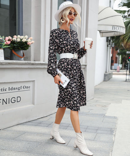 Well Tailored Dress with a Graceful Silhouette