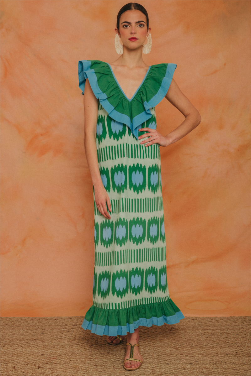Classic Vintage & Enduringly Stylish Dress