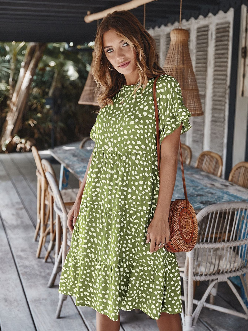 Well Tailored Dress with a Graceful Silhouette