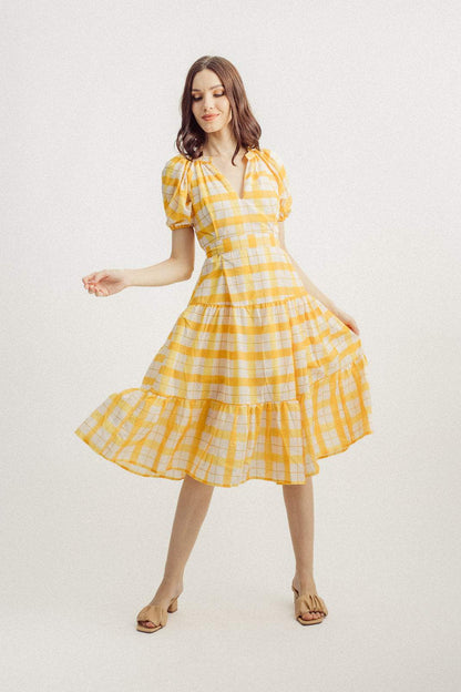 Classic Vintage & Enduringly Stylish Dress