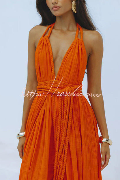 Beautifully Crafted Dress in a Classic Style