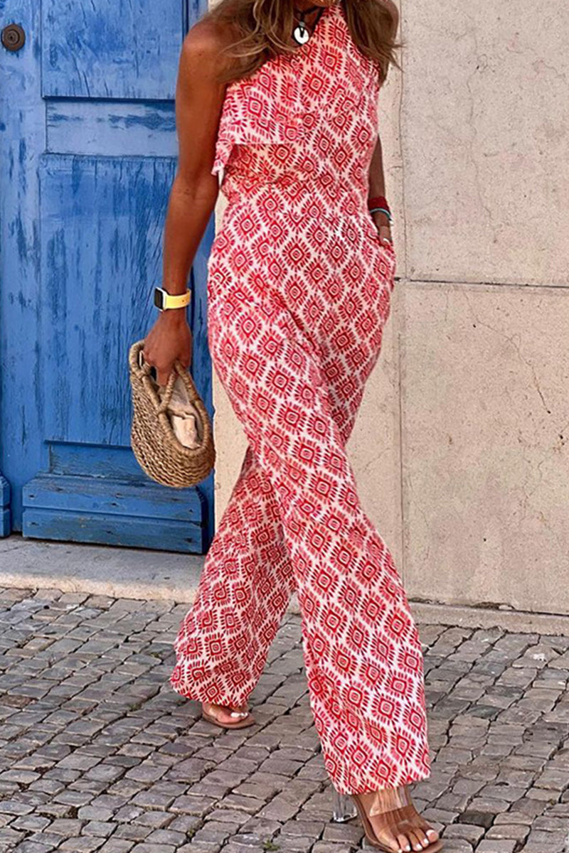 Sophisticated Garment with a Clean Classic Look