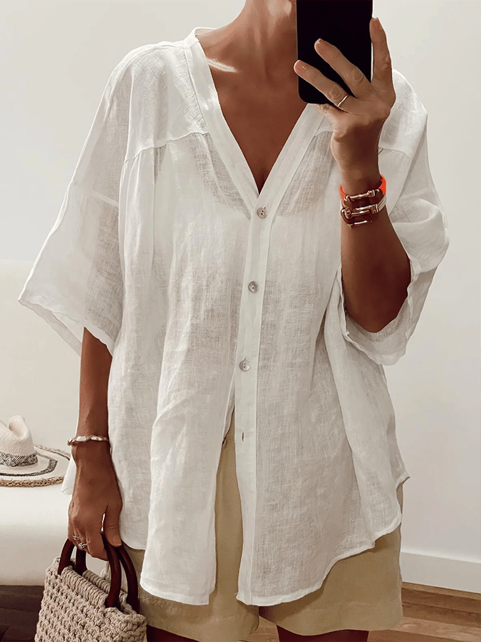 Sophisticated Shirt with a Clean Classic Look