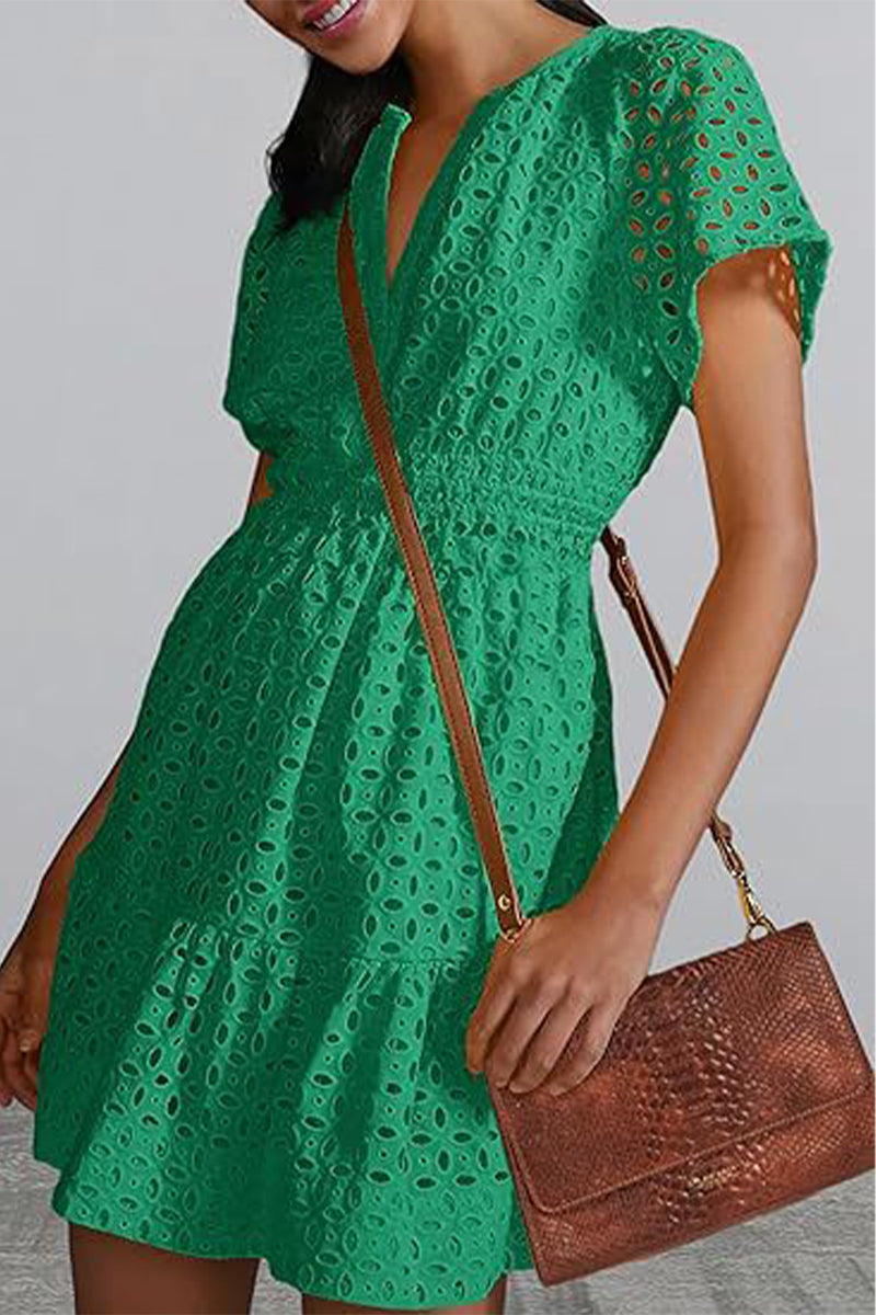 Classic Vintage & Enduringly Stylish Dress