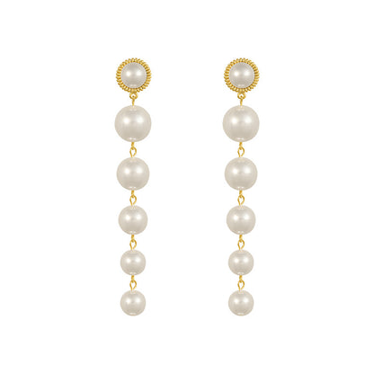 Elegant Silver Earring for Every Occasion