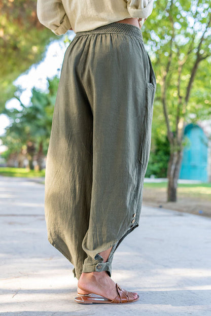 Gracefully Styled Pants for Any Occasion