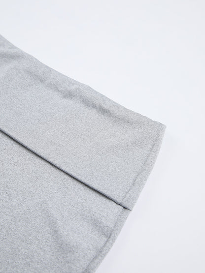 Effortlessly Elegant Pants with a Timeless Design