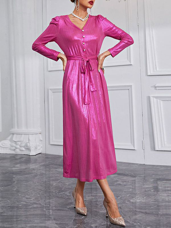 Effortlessly Elegant Dress with a Timeless Design