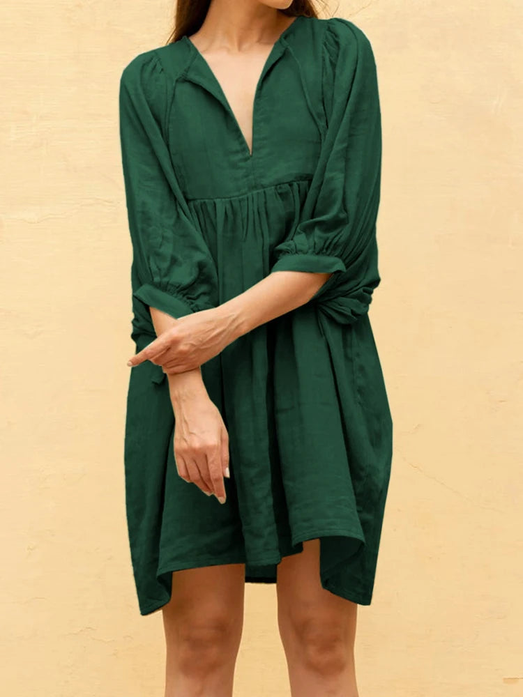 Sophisticated Dress with a Clean Classic Look