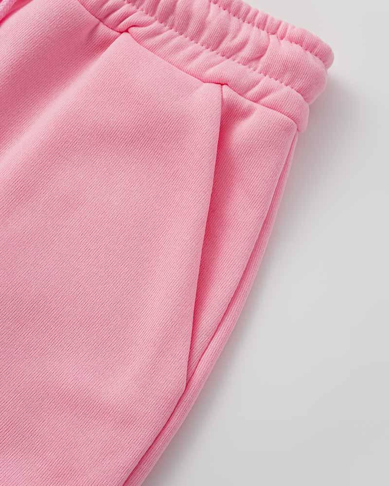 Classic Vintage Pants with a Flattering Fit