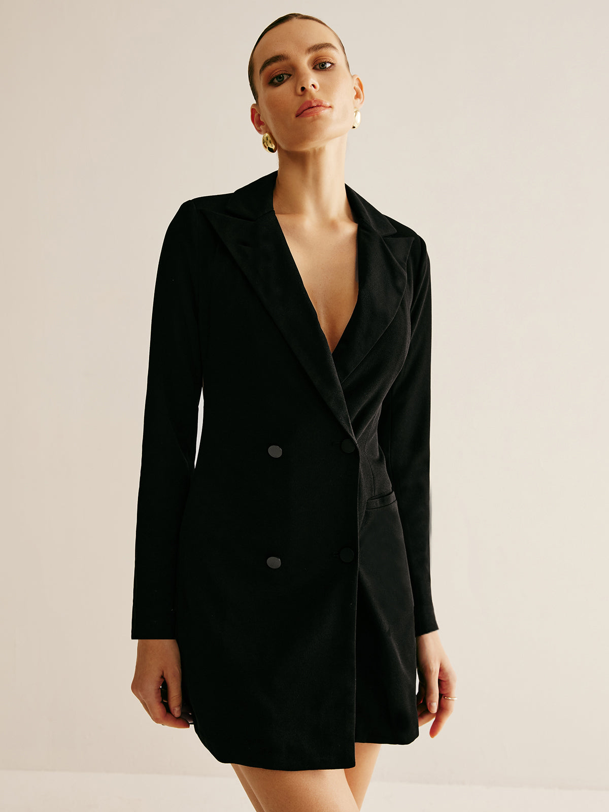 Polished Dress with an Effortless Classic Look