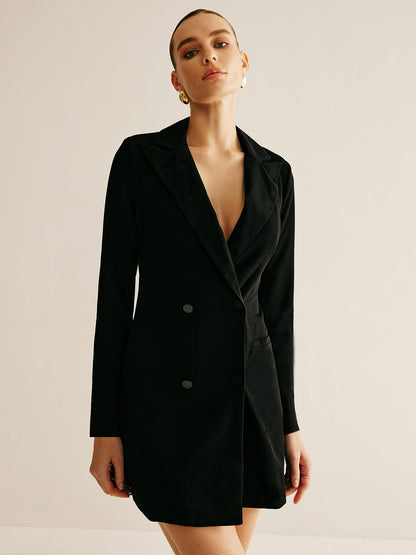 Polished Dress with an Effortless Classic Look