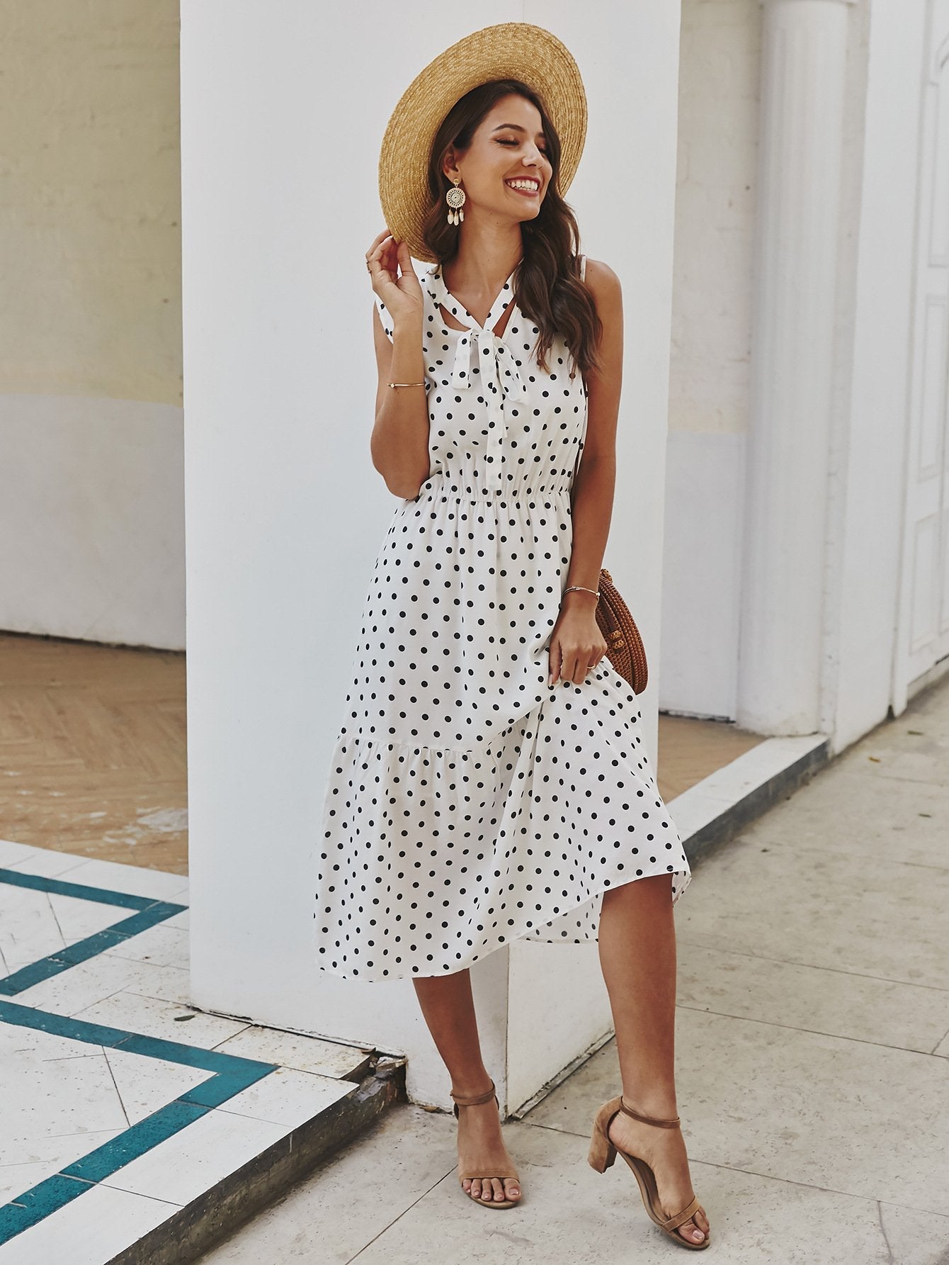 Beautifully Crafted Dress in a Classic Style
