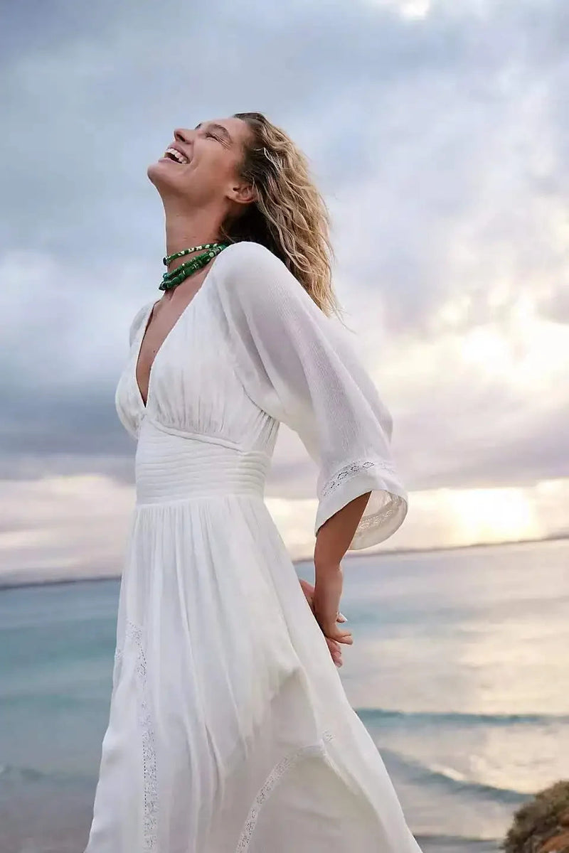 Gracefully Styled Dress for Any Occasion