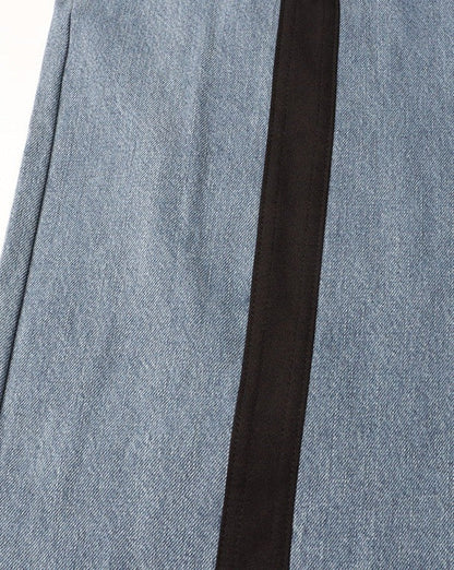 Gracefully Styled Garment for Any Occasion