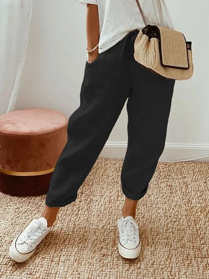 Classic Vintage Pants with a Flattering Fit