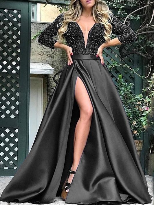 Well Tailored Dress with a Graceful Silhouette