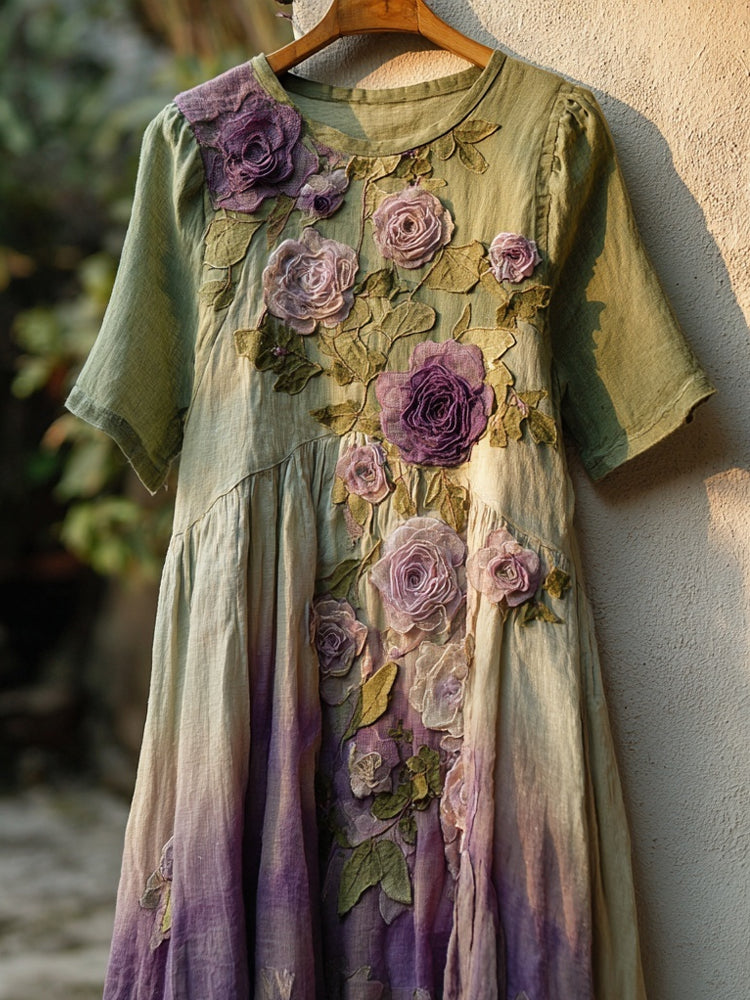 Classic Vintage Dress with a Flattering Fit