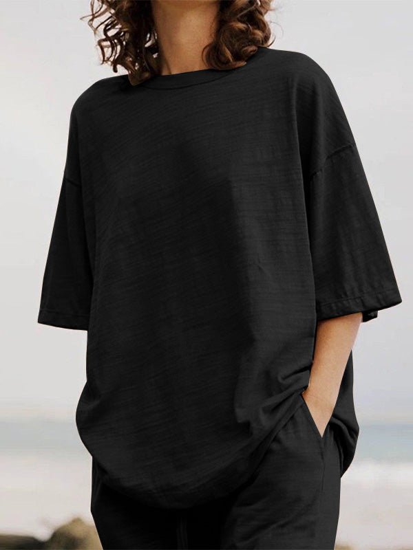 Effortlessly Elegant Pants with a Timeless Design