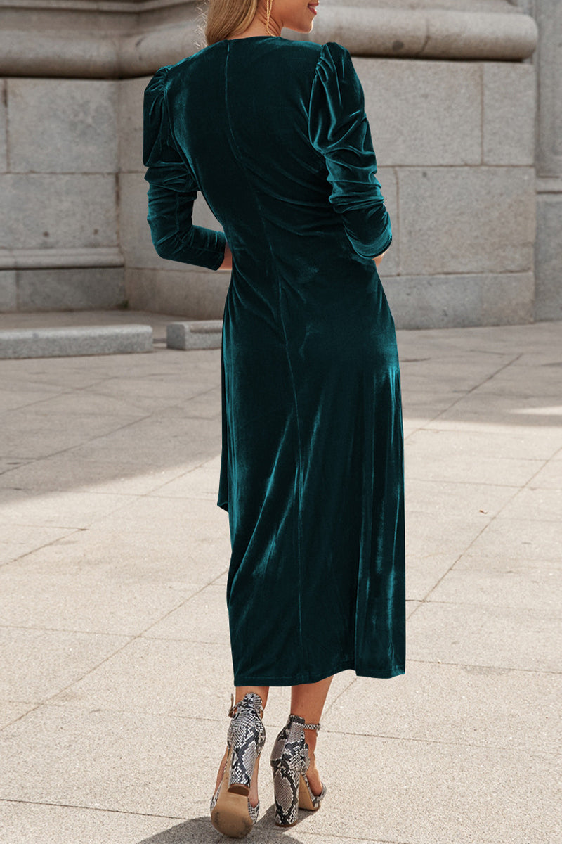 Polished Dress with an Effortless Classic Look