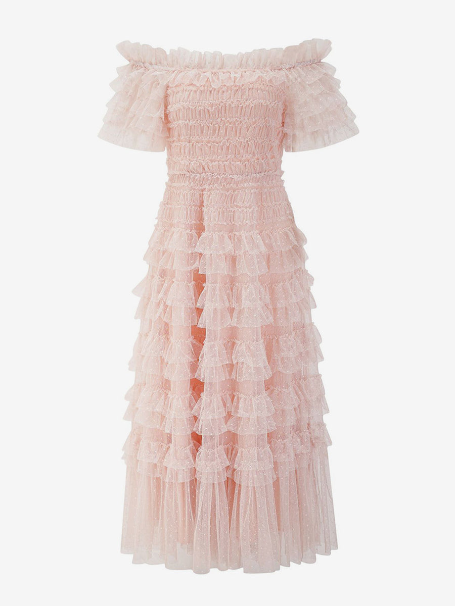 Beautifully Crafted Dress in a Classic Style