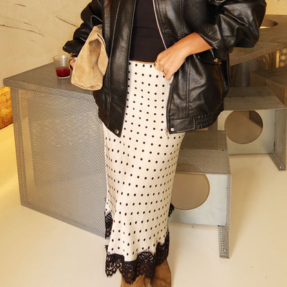 Classic Vintage & Enduringly Stylish Garment