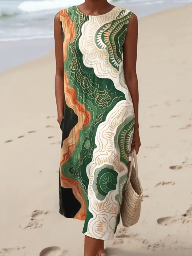 Classic Vintage Dress with a Flattering Fit