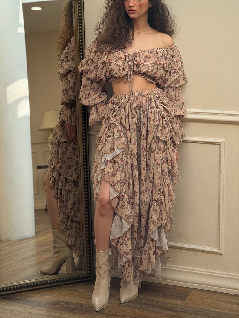 Classic Vintage Top with a Flattering Fit