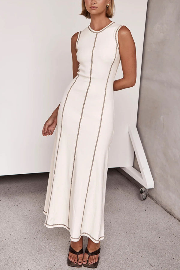 Sophisticated Dress with a Clean Classic Look