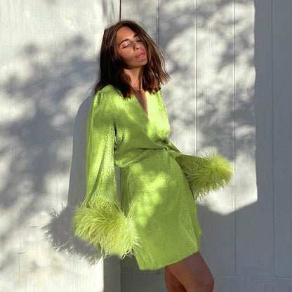 Beautifully Finished Dress in a Timeless Design